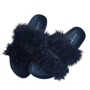 Universal Thread Womens Faux Fur Double Strap Slide Sandals Shoes Size 7.5 nwot